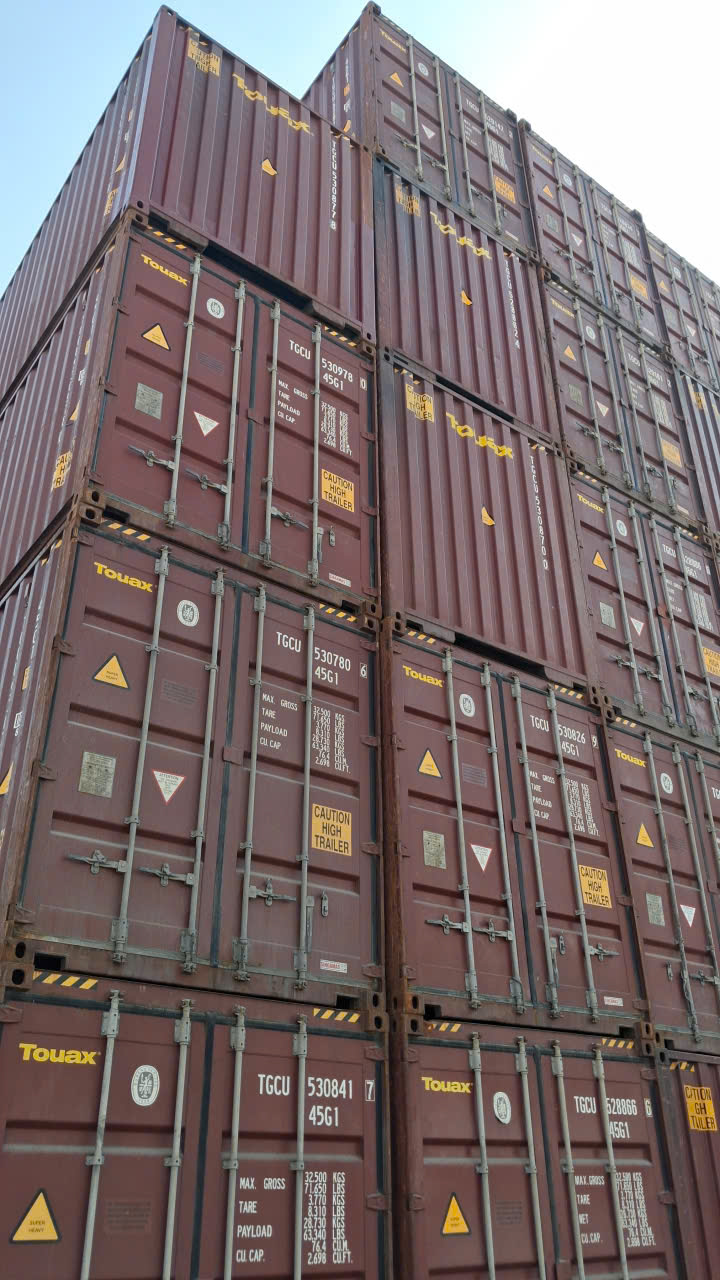 Cho Thuê Container Số Lượng Lớn Tại TP.HCM – Đáp Ứng Nhu Cầu Hãng Tàu & Vận Tải